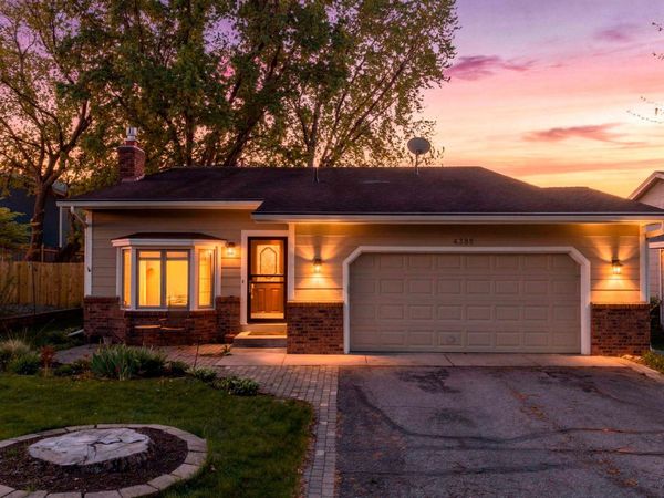 4385 W 140th Street, Savage, MN 55378