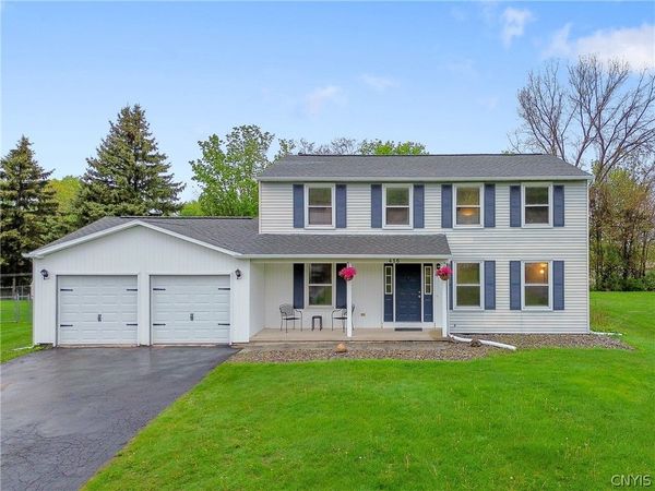 416 Mallard Drive , Camillus, NY 13031