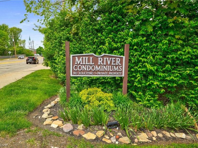 25016 Mill River Road, Olmsted Falls, OH 44138 Photo 35