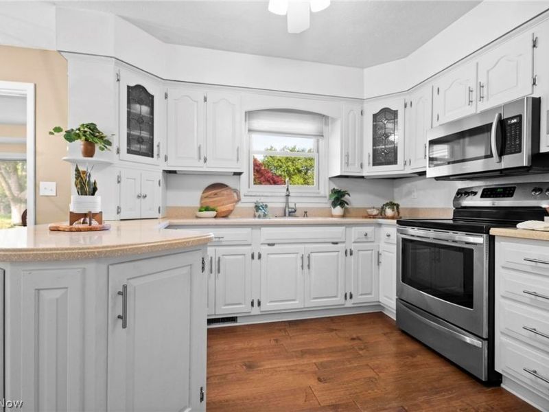 35671 Chesterfield Drive , North Ridgeville, OH 44039 Photo 8
