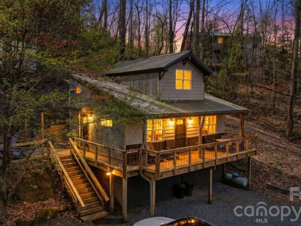 26/30 Yodelers Hollow , Bryson City, NC 28713