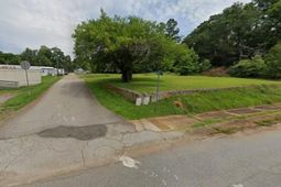 400 Drayton Street  photo 4