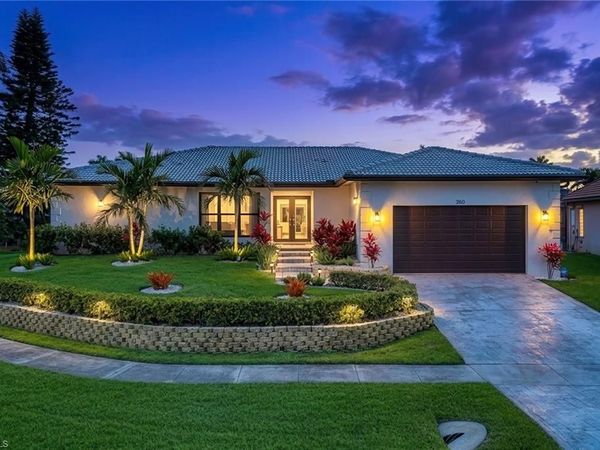 260 Marquesas CT , MARCO ISLAND, FL 34145