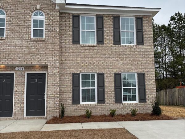 1252 Masters Lane , Unit B, Greenville, NC 27834