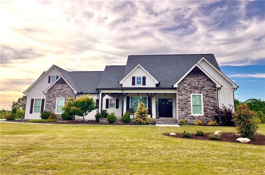 254 Sweetgrass Drive, Demorest, GA 30535 Main Photo