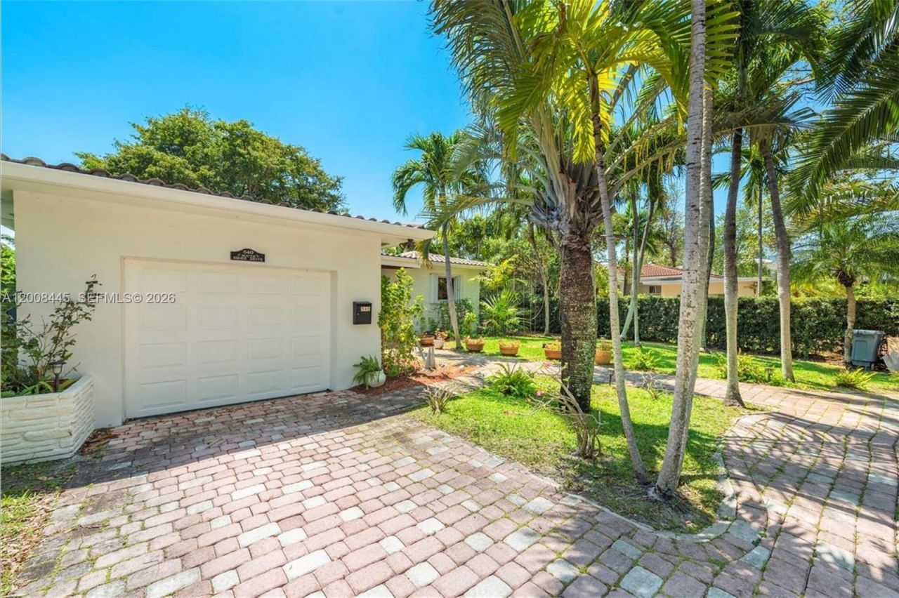 540 S Shore Dr , Miami Beach, FL 33141 Photo