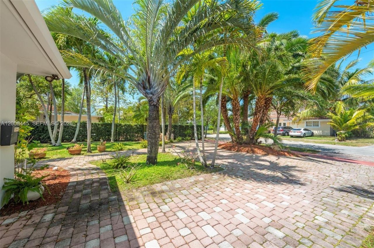 540 S Shore Dr , Miami Beach, FL 33141 Photo
