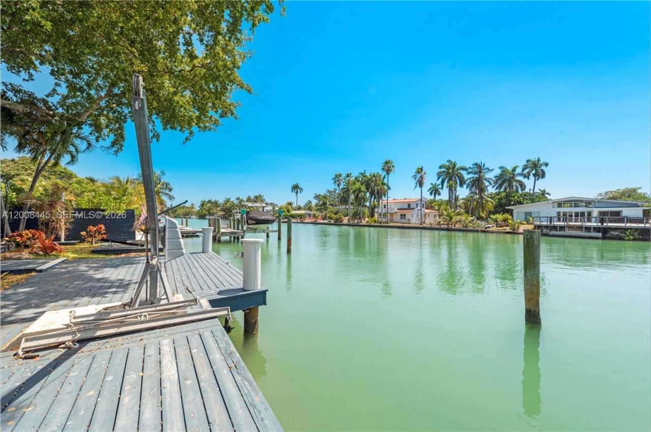 540 S Shore Dr , Miami Beach, FL 33141 Photo