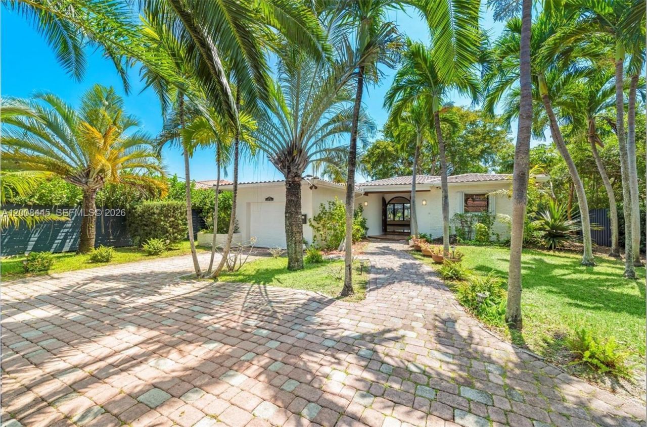 540 S Shore Dr , Miami Beach, FL 33141 Photo