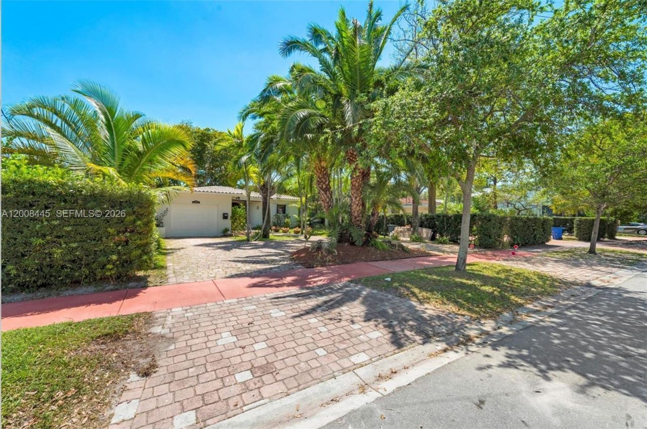 540 S Shore Dr , Miami Beach, FL 33141 Photo