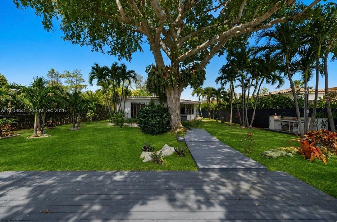 540 S Shore Dr , Miami Beach, FL 33141 Photo