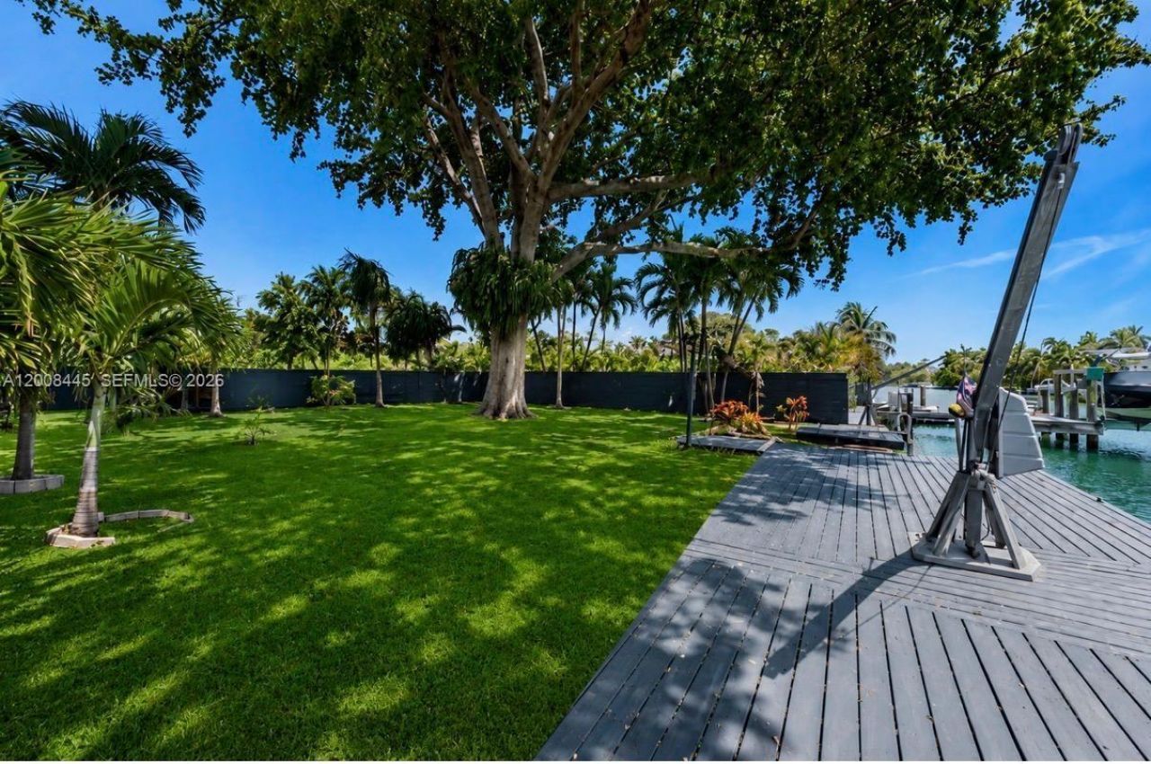 540 S Shore Dr , Miami Beach, FL 33141 Photo
