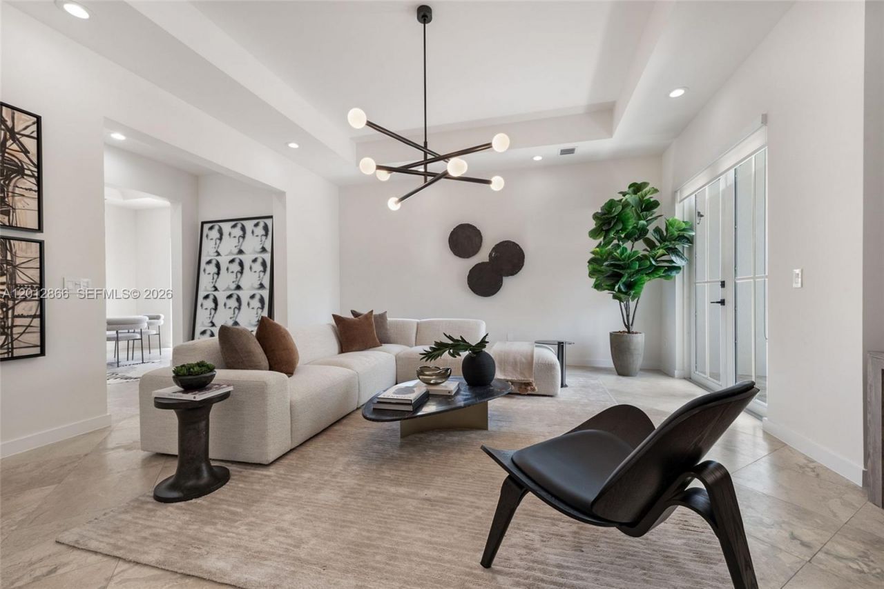 345 Madeira Ave , Unit 345, Coral Gables, FL 33134 Photo