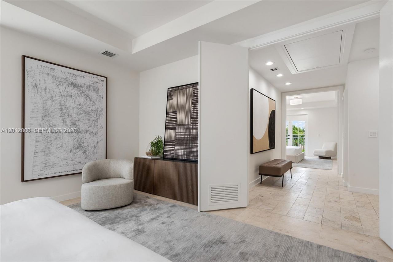 345 Madeira Ave , Unit 345, Coral Gables, FL 33134 Photo