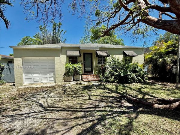 2321 SW 31 Ave, Miami, FL 33145