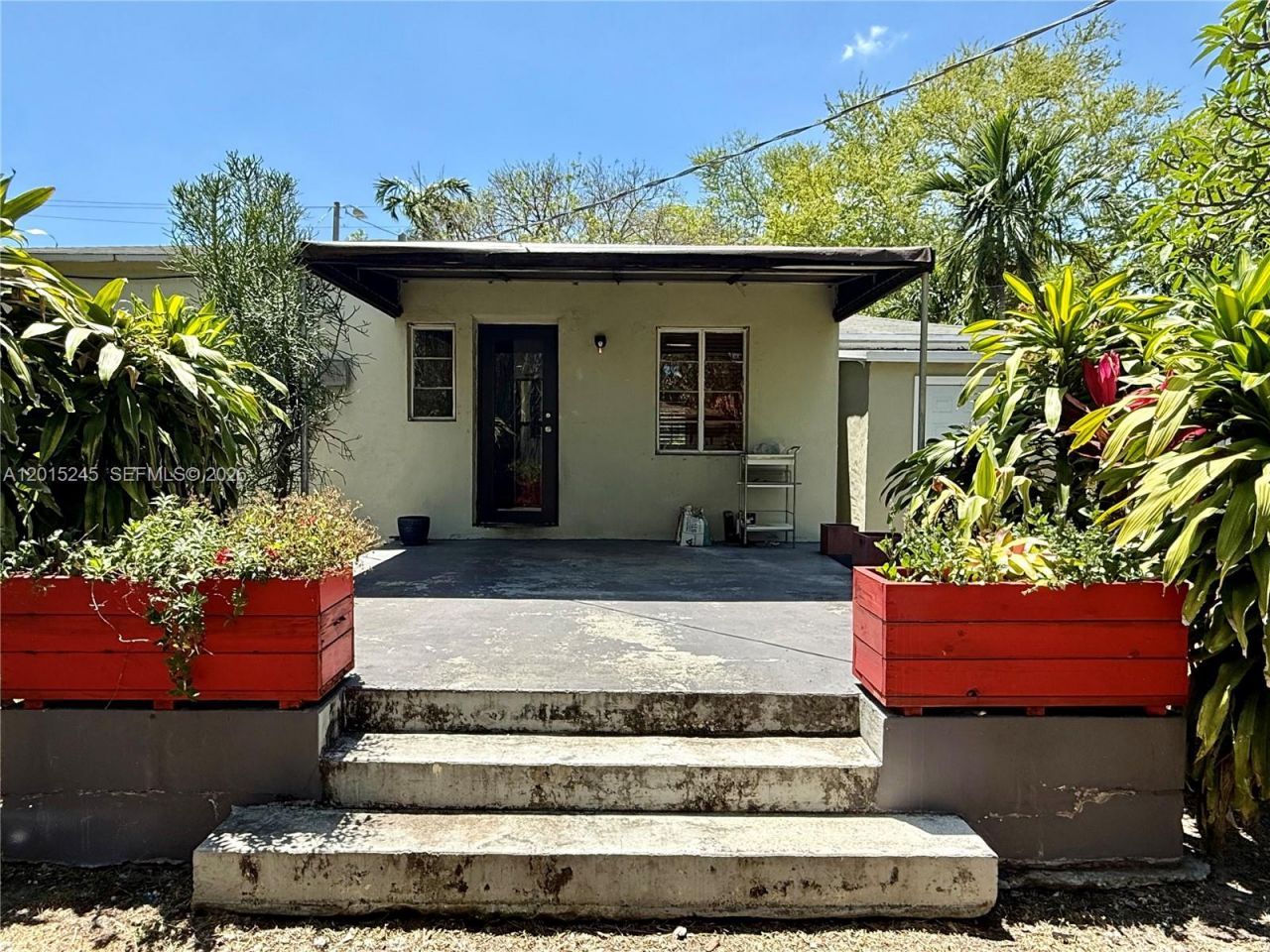 2321 SW 31 Ave, Miami, FL 33145 Photo