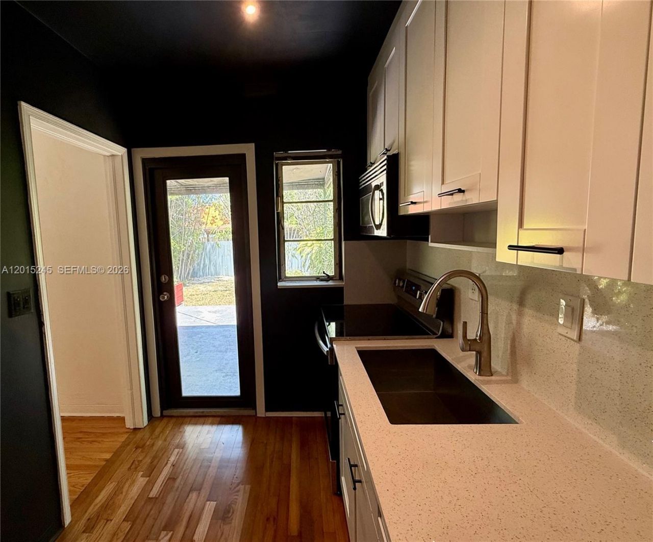 2321 SW 31 Ave, Miami, FL 33145 Photo
