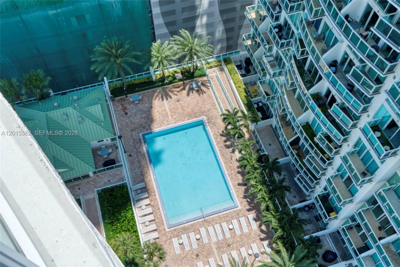 31 SE 5th St , Unit 3010, Miami, FL 33131 Photo