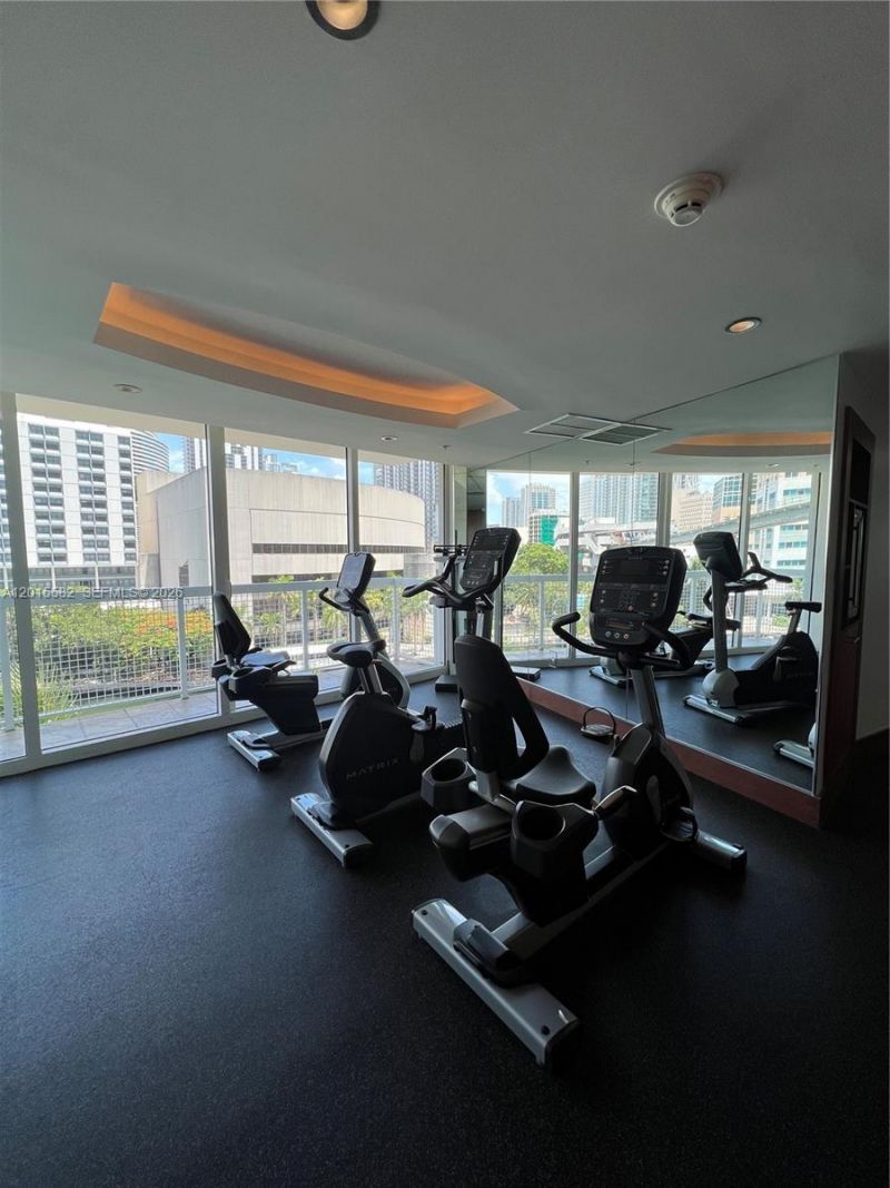 31 SE 5th St , Unit 3010, Miami, FL 33131 Photo