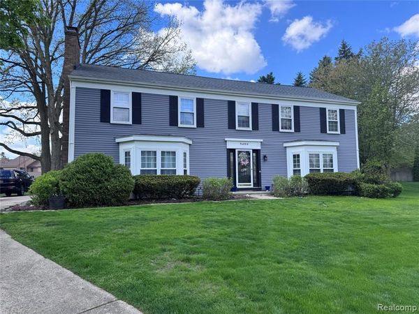 5203 Forestdale Court , West Bloomfield Twp, MI 48322