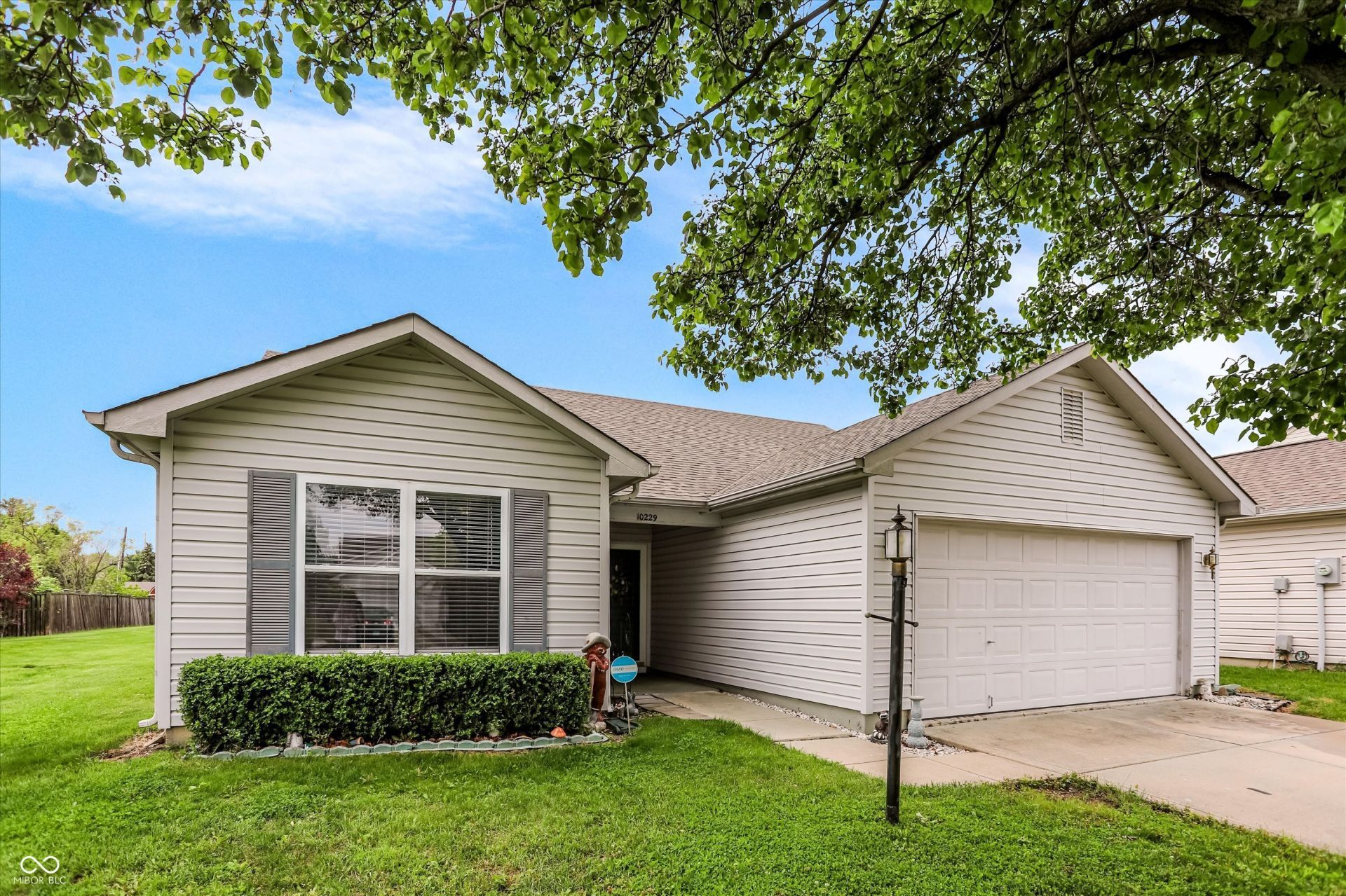 10229 Morning Light Drive, Avon, IN 46123 Main Photo