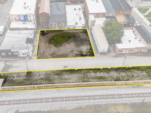43 S Railroad Street, Scottsburg, IN 47170