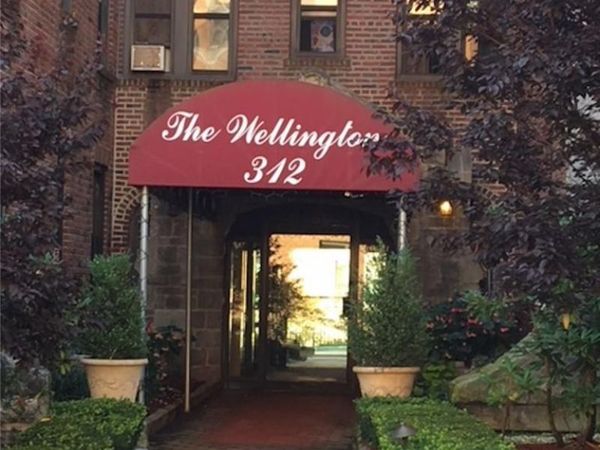 312 Main Street , Unit 6C, White Plains, NY 10601