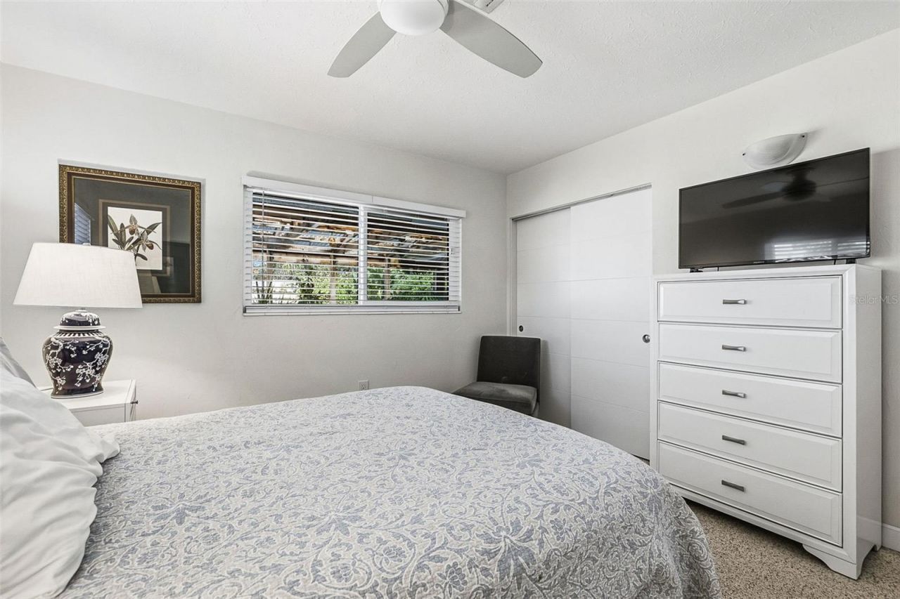 2747 Jefferson Circle, Sarasota, FL 34239 Photo