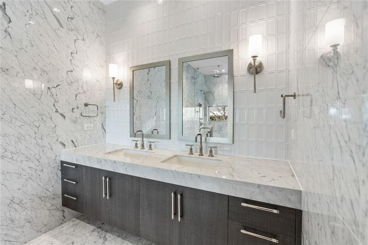 3020 W Santiago Street, Unit 1, Tampa, FL 33629 Photo