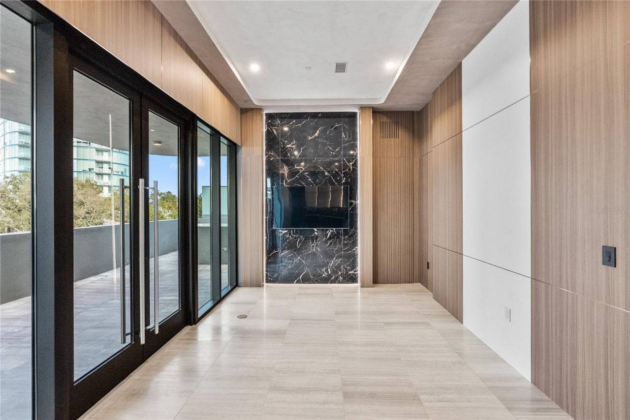 3020 W Santiago Street, Unit 1, Tampa, FL 33629 Photo