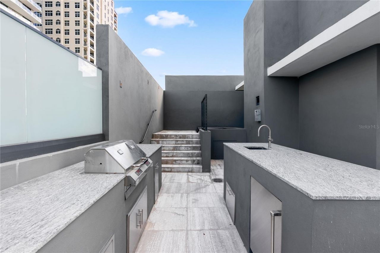 3020 W Santiago Street, Unit 1, Tampa, FL 33629 Photo
