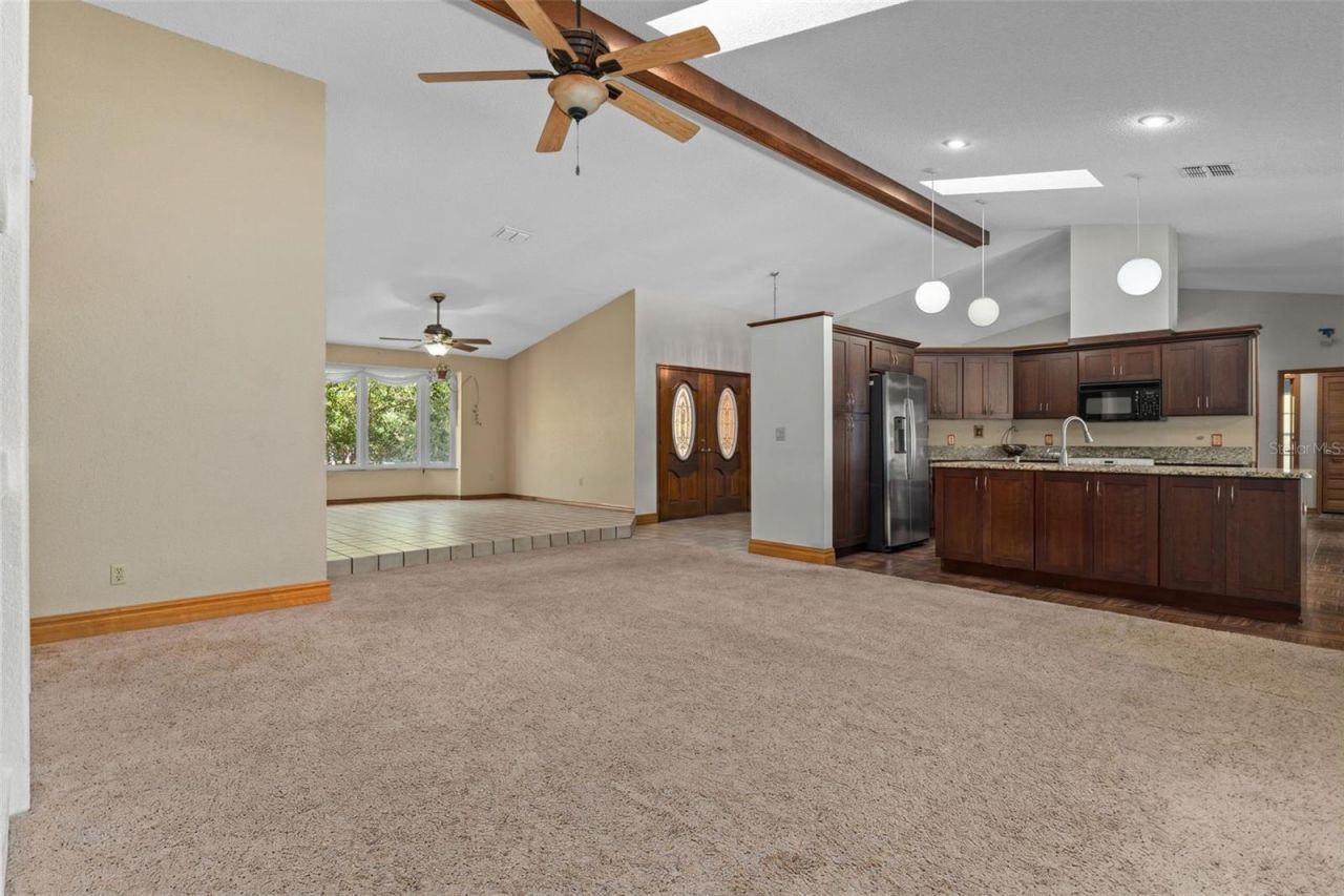 8959 Nakoma Way, Weeki Wachee, FL 34613 Photo