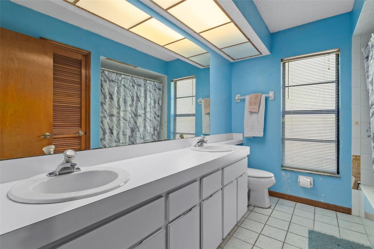8959 Nakoma Way, Weeki Wachee, FL 34613 Photo