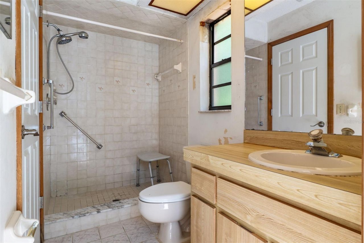 8959 Nakoma Way, Weeki Wachee, FL 34613 Photo