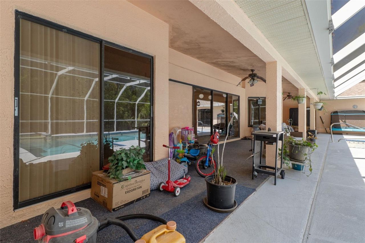 8959 Nakoma Way, Weeki Wachee, FL 34613 Photo