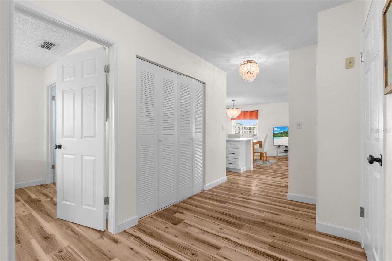 5967 Terrace Park Drive N, Unit 201, Saint Petersburg, FL 33709 Photo