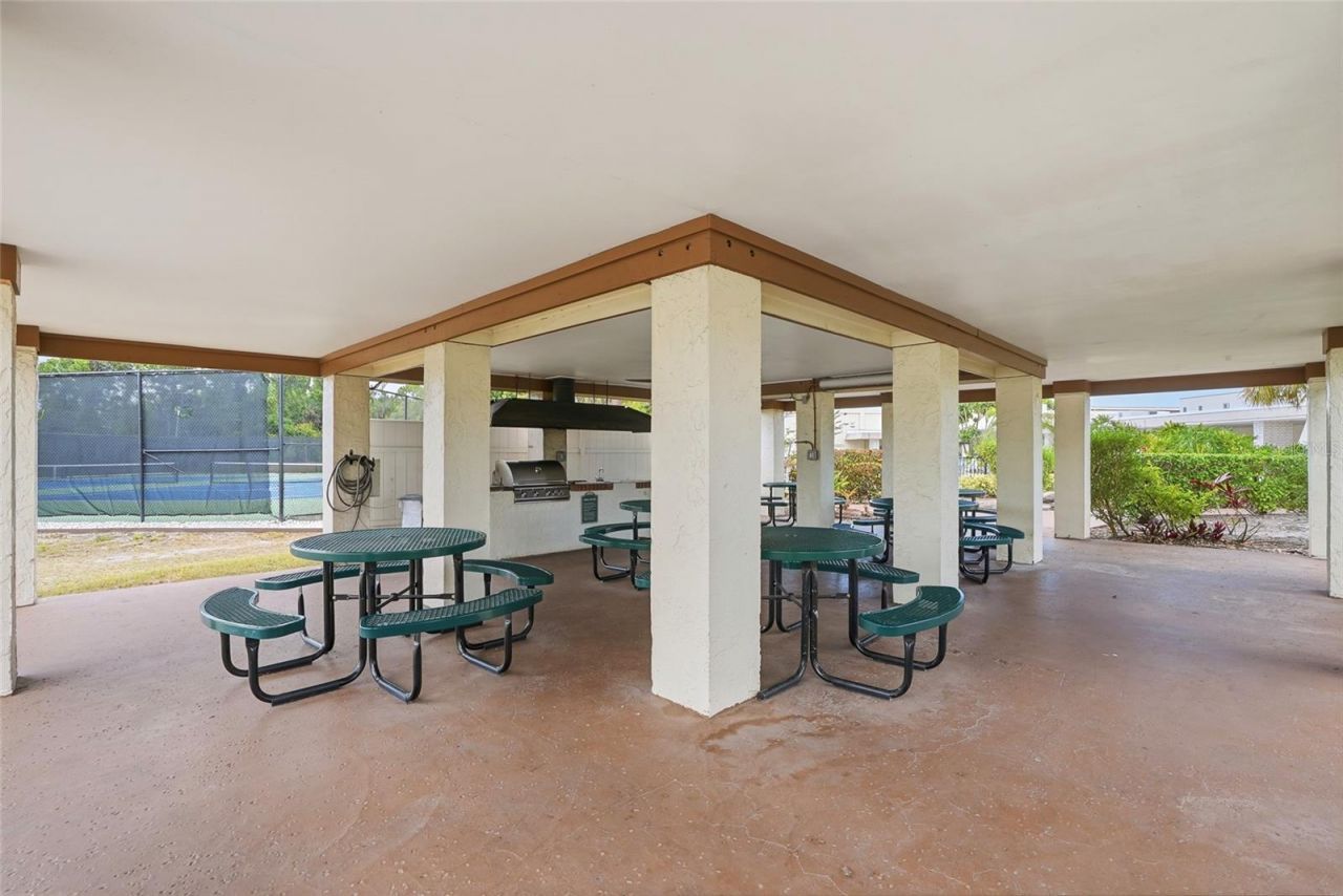 5967 Terrace Park Drive N, Unit 201, Saint Petersburg, FL 33709 Photo