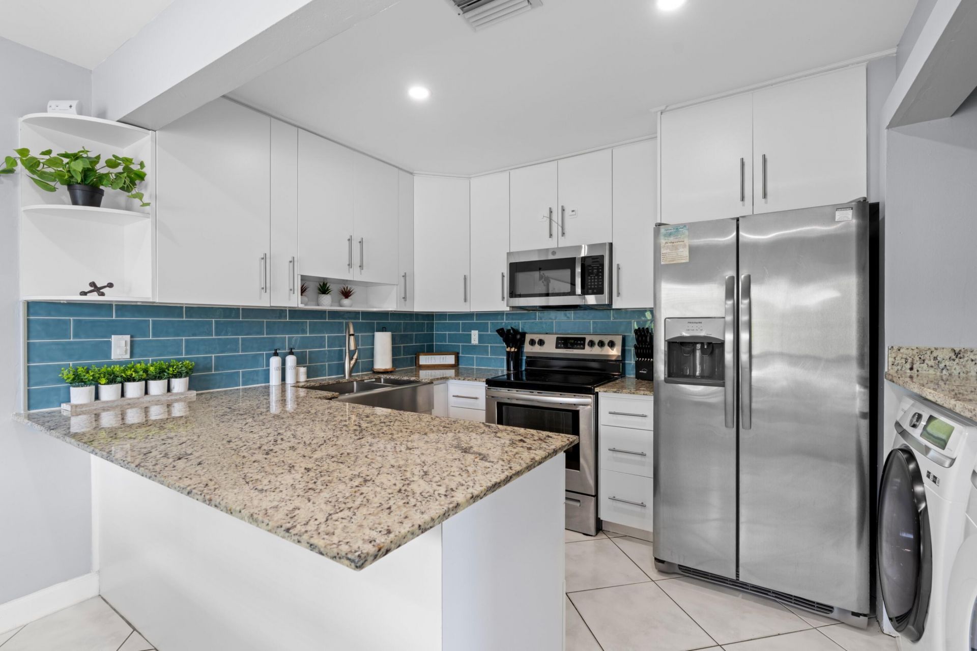 3372 NE 5th Drive, Boca Raton, FL 33431 Photo