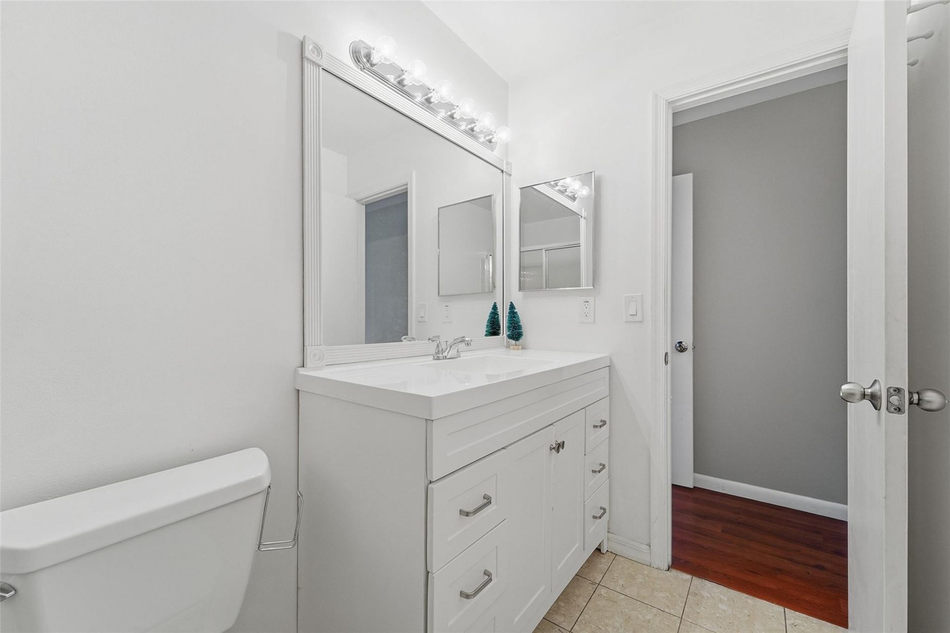 2501 NW 99th Avenue, Coral Springs, FL 33065 Photo