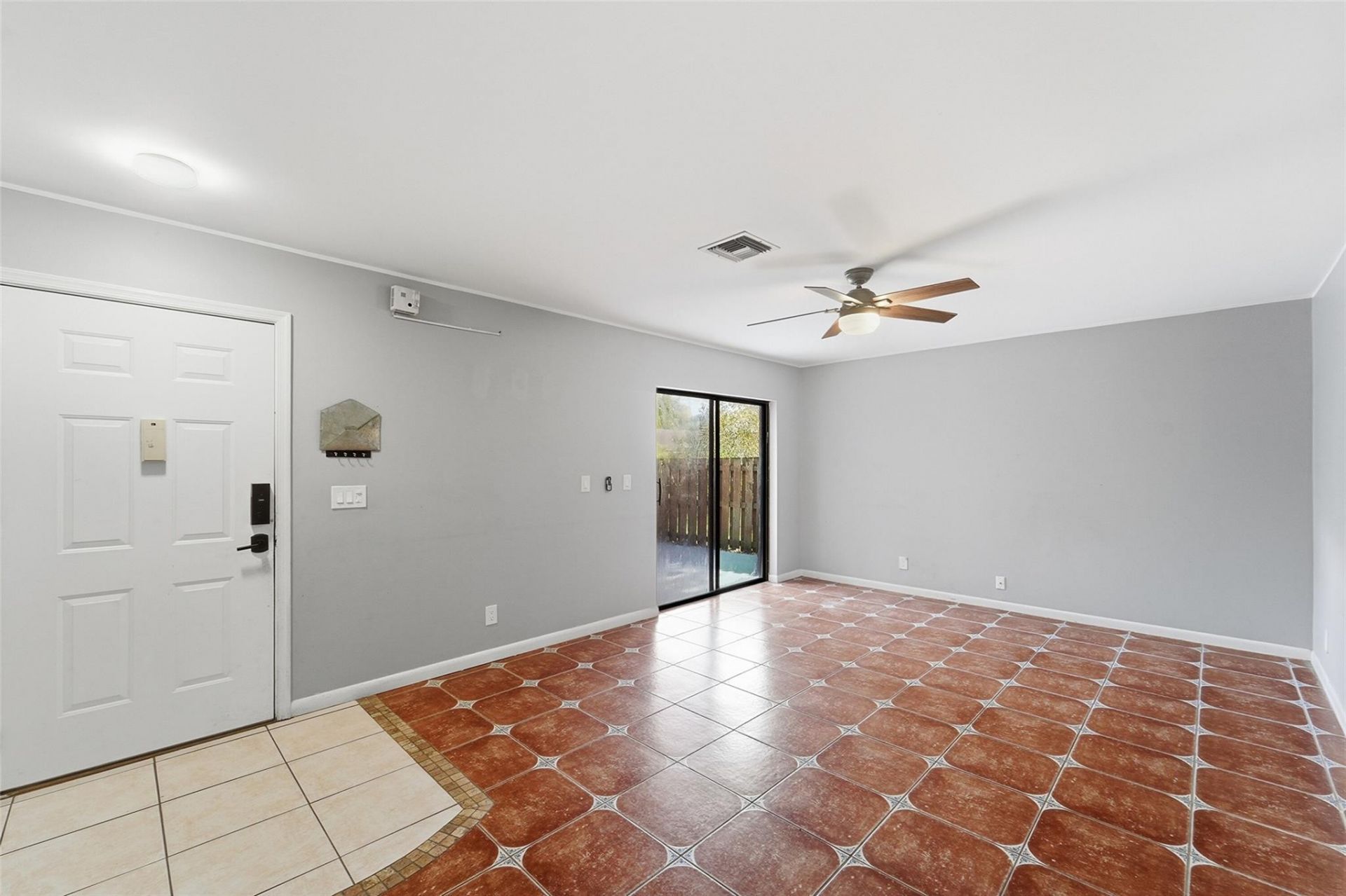 2501 NW 99th Avenue, Coral Springs, FL 33065 Photo