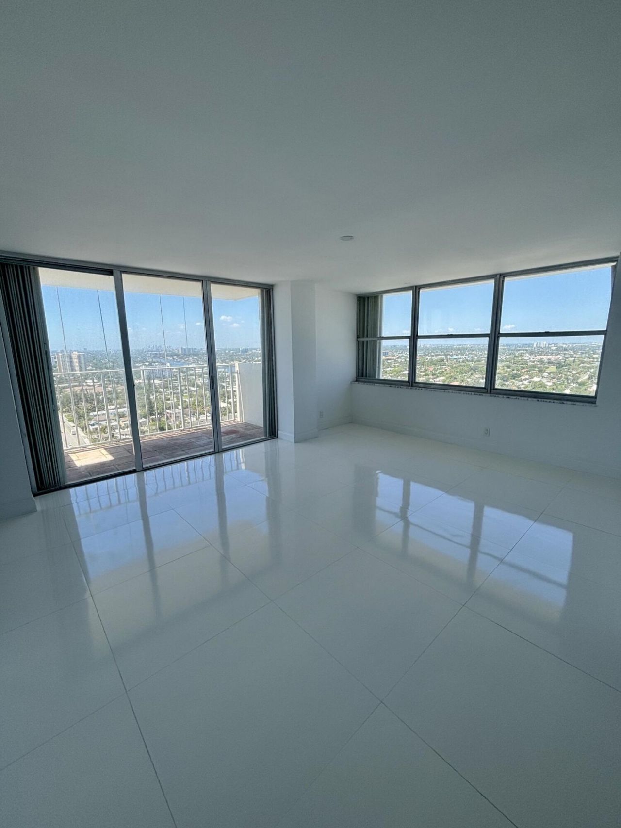 111 Briny Avenue, Unit 23-14, Pompano Beach, FL 33062 Photo