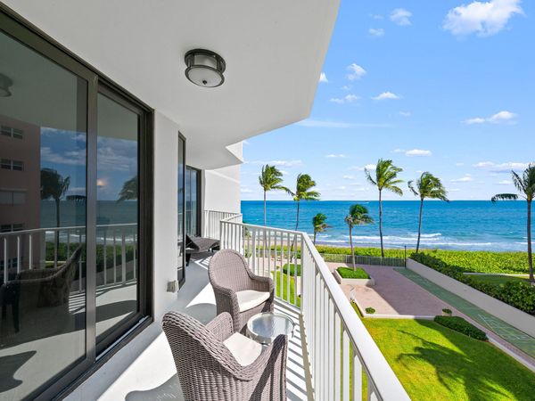 2917 S Ocean Boulevard, Unit 304, Highland Beach, FL 33487