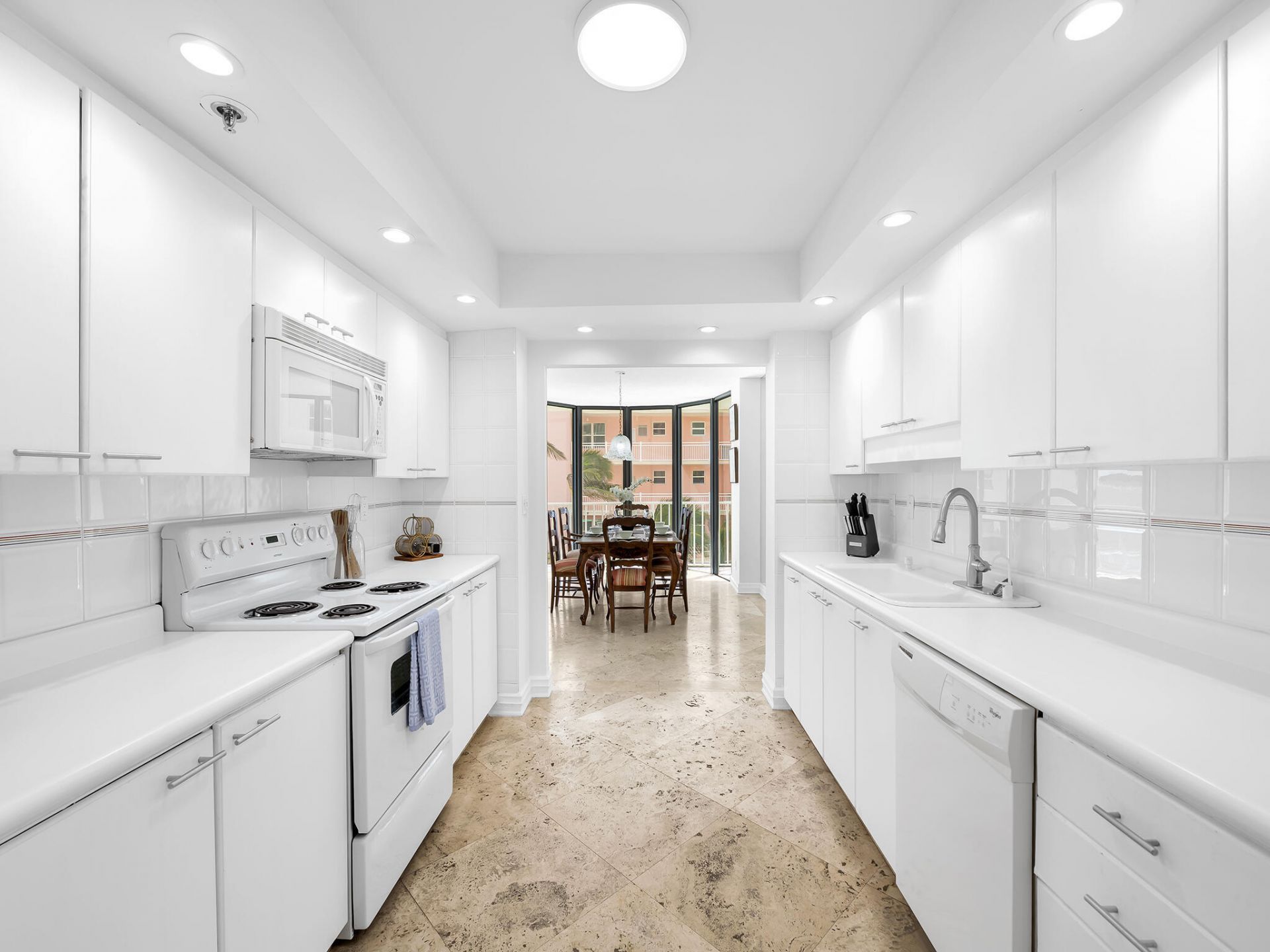 2917 S Ocean Boulevard, Unit 304, Highland Beach, FL 33487 Photo