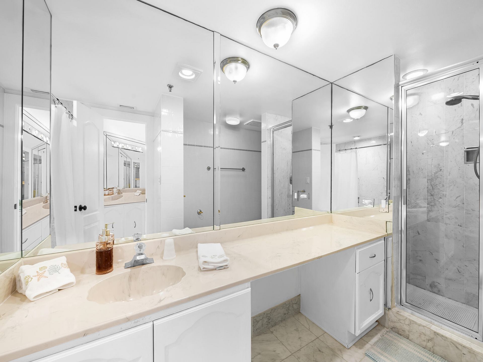 2917 S Ocean Boulevard, Unit 304, Highland Beach, FL 33487 Photo