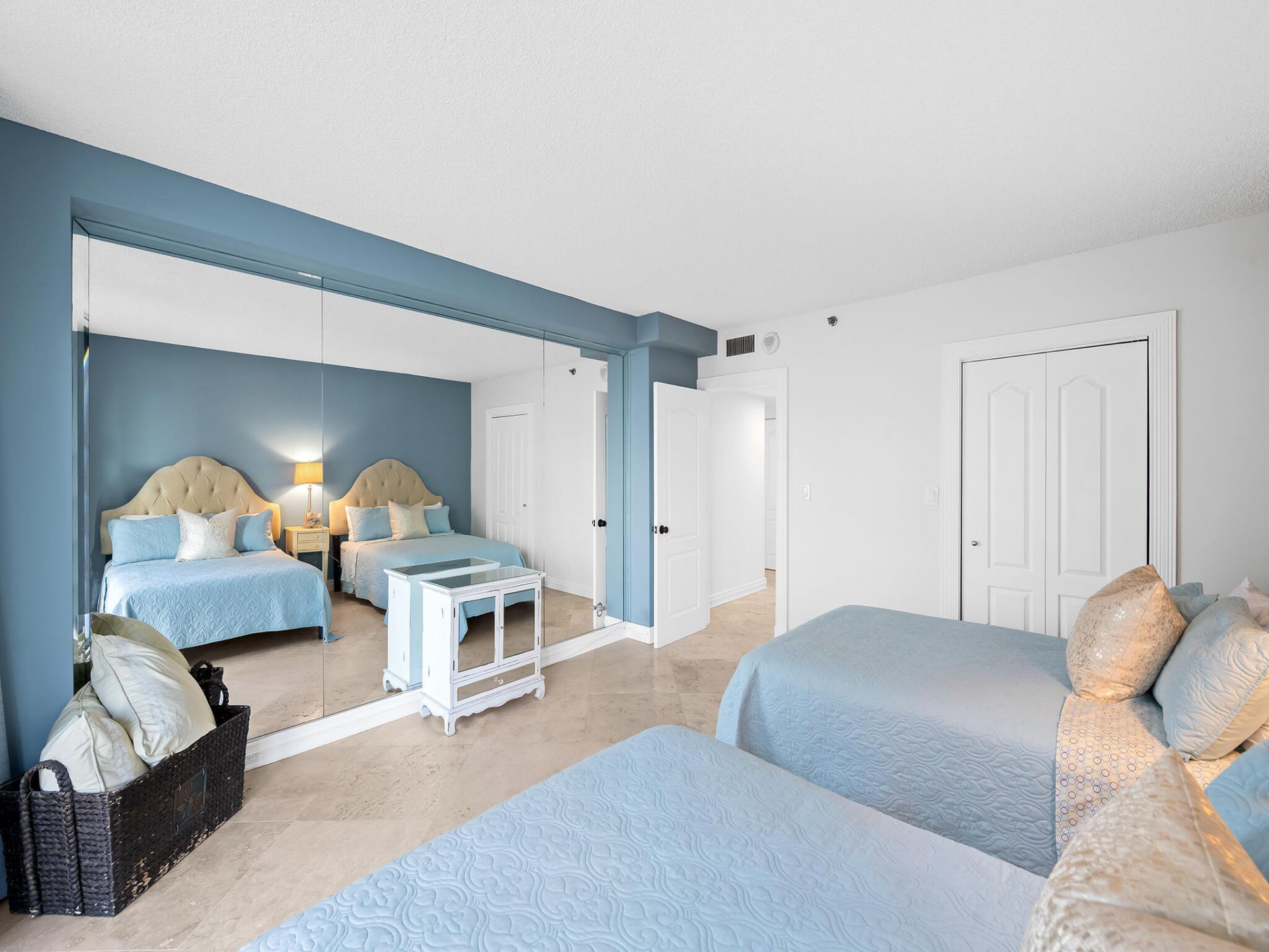 2917 S Ocean Boulevard, Unit 304, Highland Beach, FL 33487 Photo
