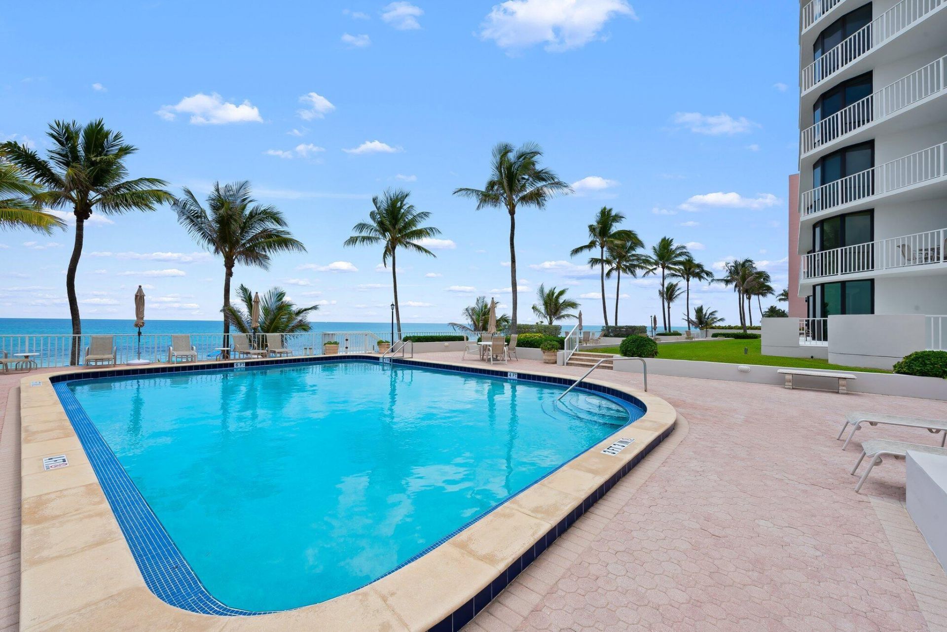 2917 S Ocean Boulevard, Unit 304, Highland Beach, FL 33487 Photo