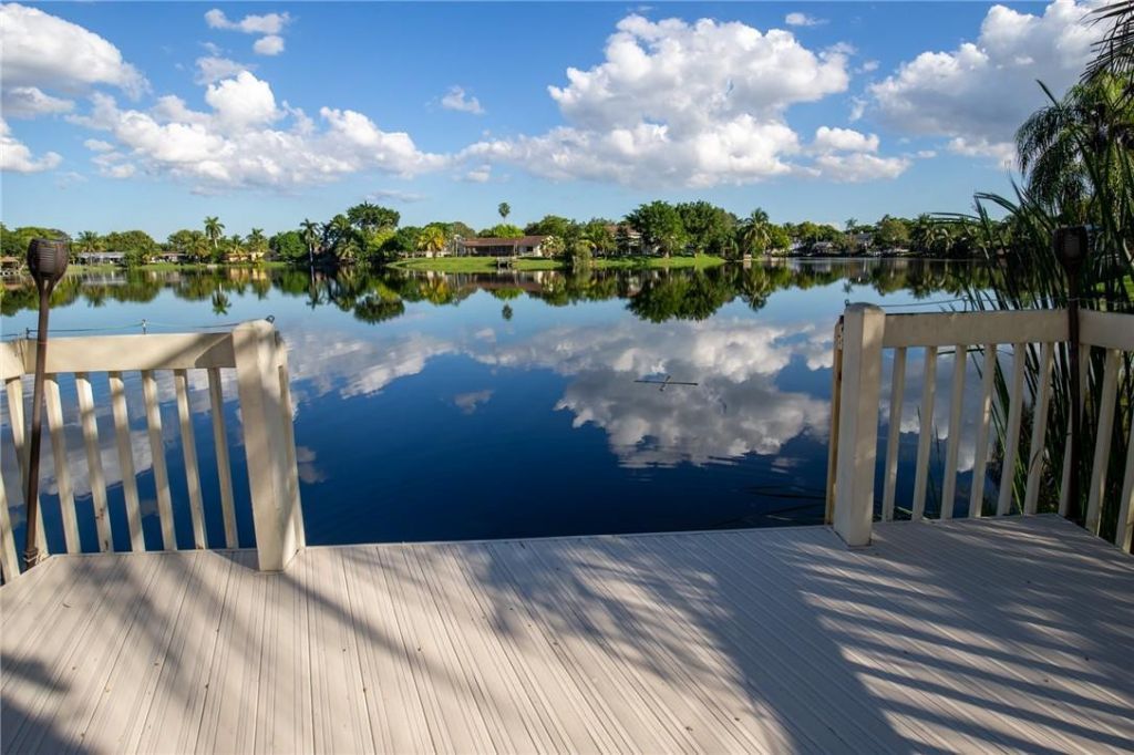 5100 SW 104th Avenue, Cooper City, FL 33328 Photo