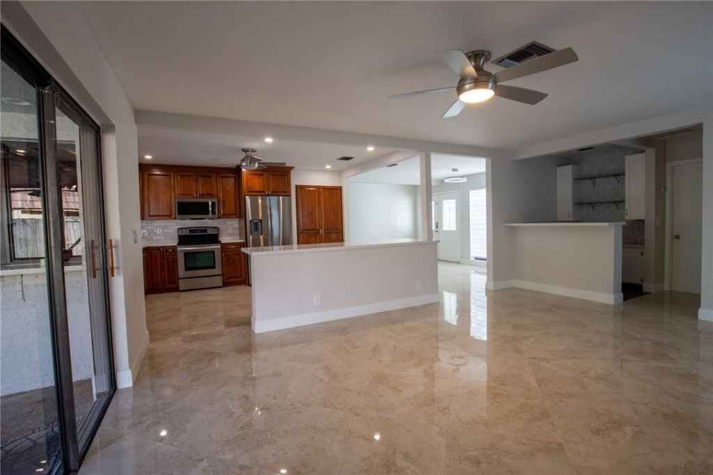 5100 SW 104th Avenue, Cooper City, FL 33328 Photo