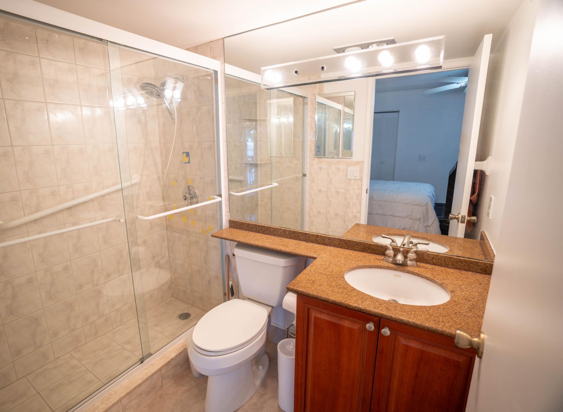 400 W Village Green Cir Circle W, Unit 214, Palm Springs, FL 33461 Photo
