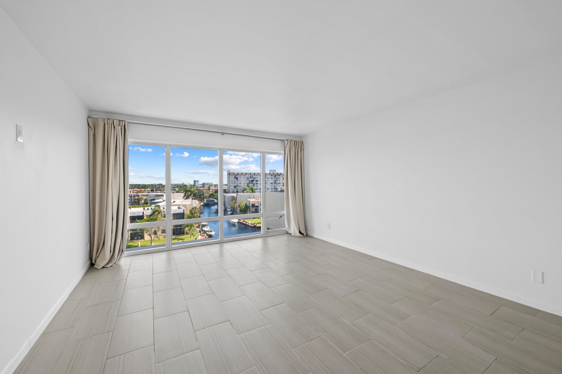 801 S Federal Highway, Unit 716, Pompano Beach, FL 33062 Photo